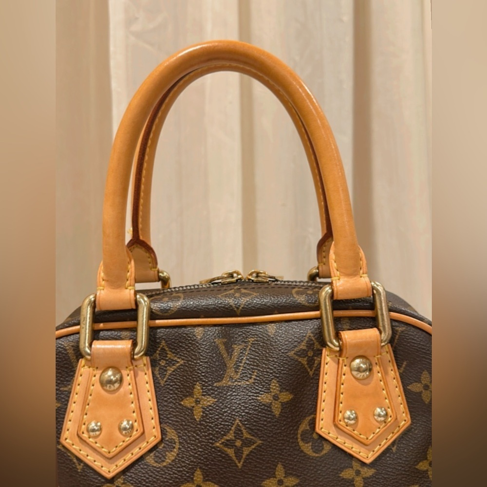 💯% Authentic Louis Vuitton ManhattanPM Monogram Handbag✨ - Picture 6 of 17